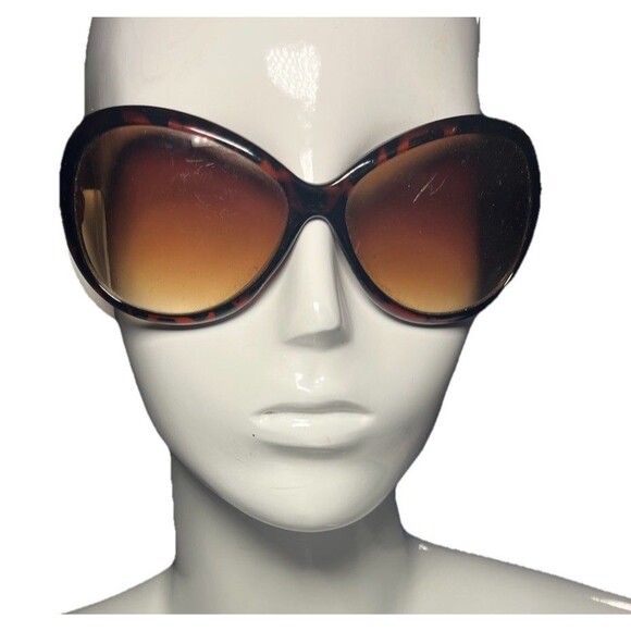 Banana Republic Accessories - Vintage Y2K Banana Republic Sunglasses Round Eye Tortoiseshell Brown Lens READ